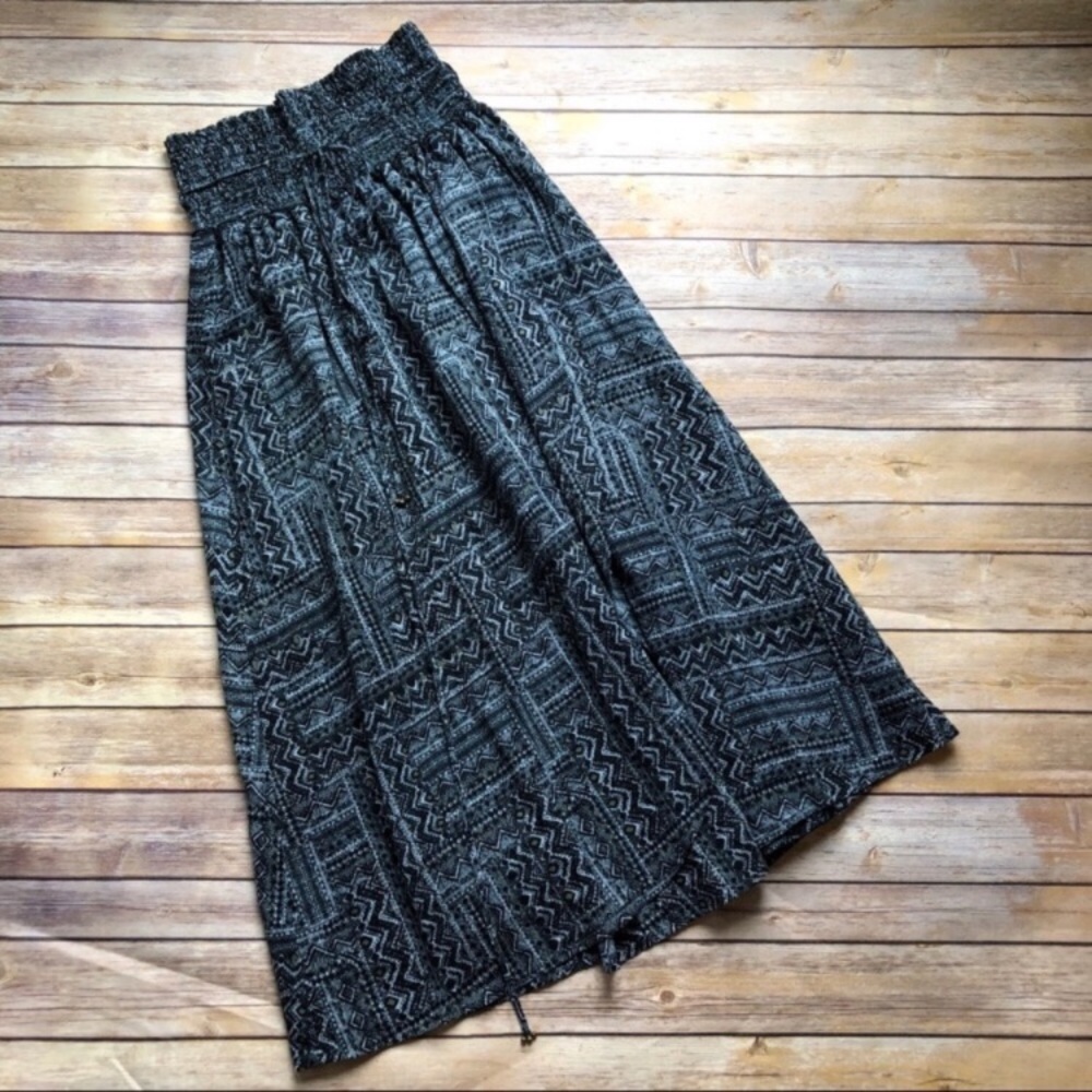 Wrap London Blue Theme Tribal Print Wrap Size 4
